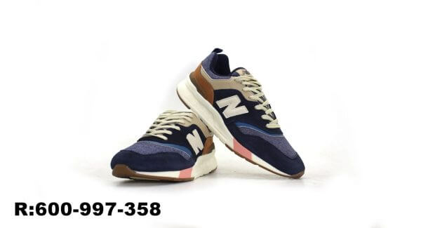 "New Balance 997H em atacado: Conforto clássico encontra estilo moderno."