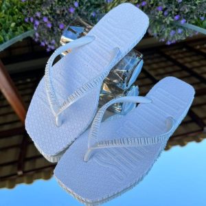 Chinelo de Dedos Quadrada Maldivas Santa Lolla - Conforto Tropical para Revendedores