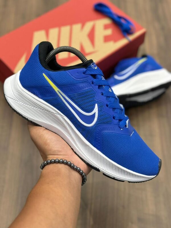 NIKE DOWNSHIFTER 11